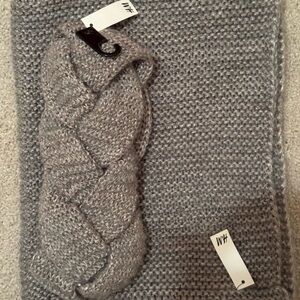 H&M Soft Gray Knit Accessories. Headband and matching scarf.